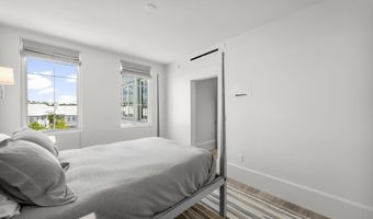 27 Admiralty Row 305, Alys Beach, FL 32461