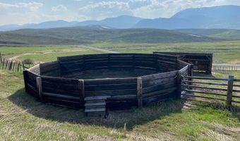 2406 SMOKEY CANYON Rd, Auburn, WY 83111