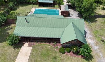 1411 Russell Dr, Bainbridge, GA 39819