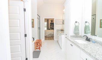 102 Eastwood Dr, Brandon, MS 39042
