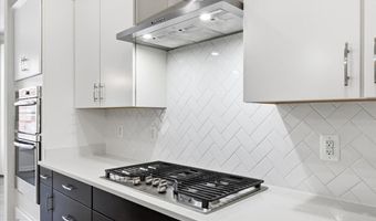 23551 BUCKLAND FARM Ter, Ashburn, VA 20148