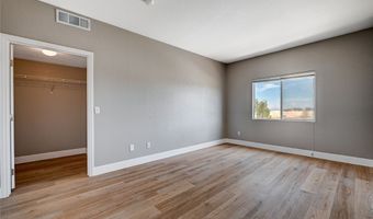 855 N STEPHANIE Street 1724, Henderson, NV 89014