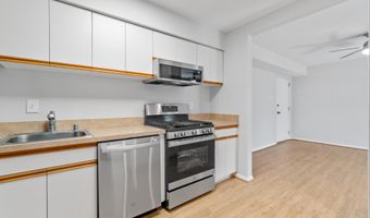 208 VICTOR Pkwy A, Annapolis, MD 21403
