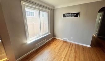 7208 Rosedale Blvd, Allen Park, MI 48101