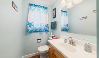 21 Windham Rd, Bristol, CT 06010