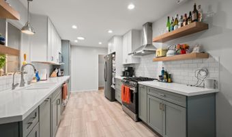 1340 Loring St, San Diego, CA 92109