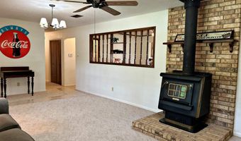 2838 Sylvia St, Arkadelphia, AR 71923