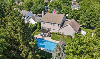4232 N TERRAVIEW Dr, Appleton, WI 54913