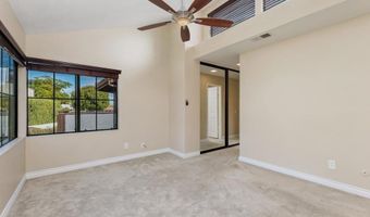 6957 Sandpiper Pl, Carlsbad, CA 92009