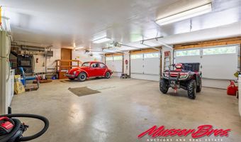 136 McCullough Dr, Cody, WY 82414