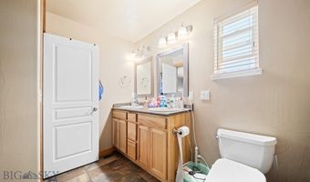 16 Wally D Ln, Belgrade, MT 59714