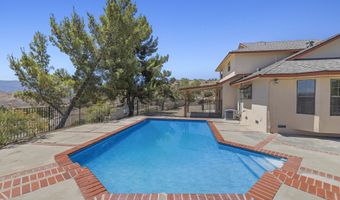 13620 Pales Rd, Agua Dulce, CA 91390