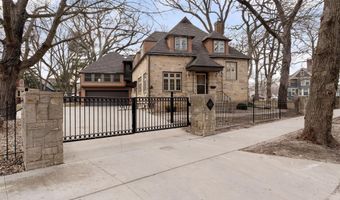 907 1st Dr NW, Austin, MN 55912