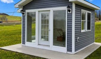 103 Joann Way, Amsterdam, NY 12010