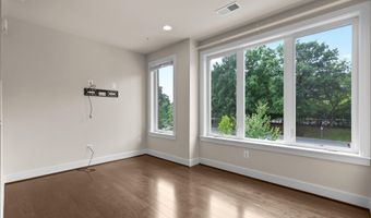 10413 FERNWOOD Rd, Bethesda, MD 20817