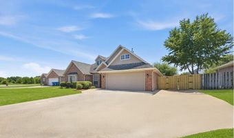 2201 SW Juniper Ave, Bentonville, AR 72713