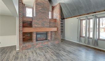 10 Bluebird Dr, Agency, MO 64401