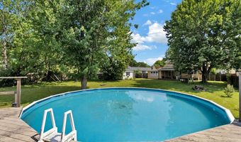 24 Rosewood Dr, Amherst, NY 14221