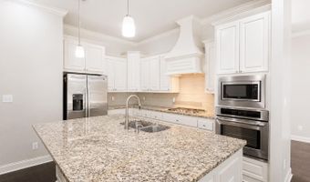 15565 Babblingbrook Dr, Baton Rouge, LA 70816