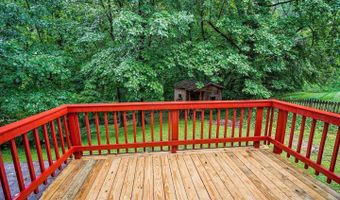 3903 IVYDALE Dr, Annandale, VA 22003