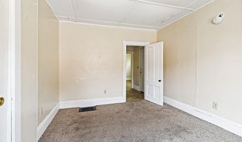 12 Weston St, Augusta, ME 04330