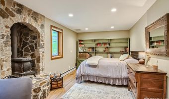 148 Granite Dr, Boulder, CO 80302