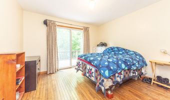 1877 Arlington Blvd, Ann Arbor, MI 48104