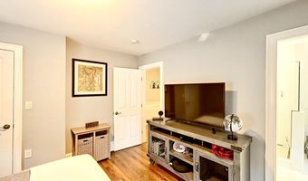 7 Lorenzo St, Boston, MA 02122