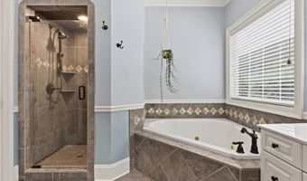 251 HEDGEROW Cir, Auburn, AL 36830