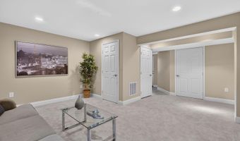 4714 8TH St S, Arlington, VA 22204