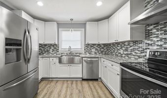 125 Lowder Rd, Albemarle, NC 28001