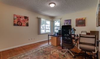 4005 NE BRYANT St, Portland, OR 97211