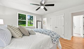 1111 Knollwood Dr, Apex, NC 27502
