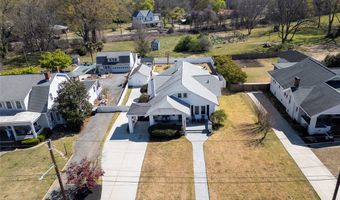 402 Brown Ave, Belton, SC 29627