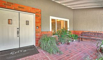 29846 Triunfo Dr, Agoura Hills, CA 91301