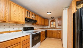 85 Indian Trl, Glocester, RI 02814