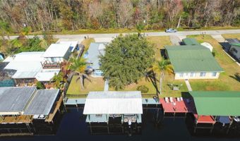 1621 SPRING GARDEN Dr, Astor, FL 32102