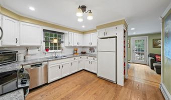 825 Matteson Rd, Coventry, RI 02816