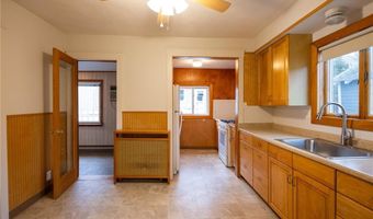 28 Rosewood Ave, Cranston, RI 02905