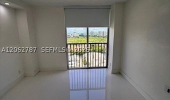19707 Turnberry Way 24B, Aventura, FL 33180