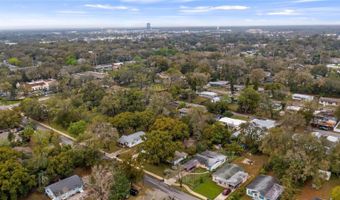 821 PENNSYLVANIA Ave, Altamonte Springs, FL 32701