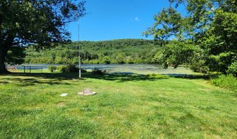 204 Stafford Rd, Burlington, CT 06013