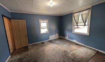 279 W Spring St, Bloomfield, IN 47424