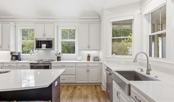660 Kinnakeet Way, Bald Head Island, NC 28461