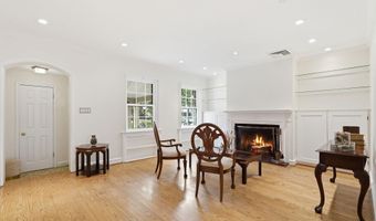 4421 VOLTA Pl NW, Washington, DC 20007