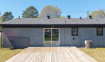 904 22nd St, Barling, AR 72923