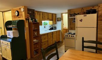 6 Howard Siding Ln, Abbot, ME 04406