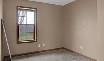 202 Gay St, Batesville, MS 38606