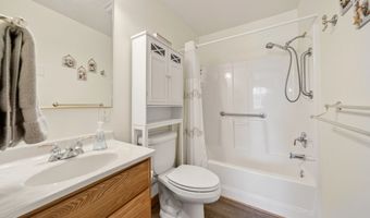 3956 BEACH LOOP Dr SW, Bandon, OR 97411