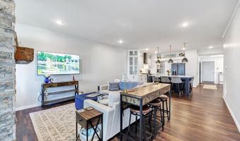 2622 LAKE St, Algoma, WI 54201